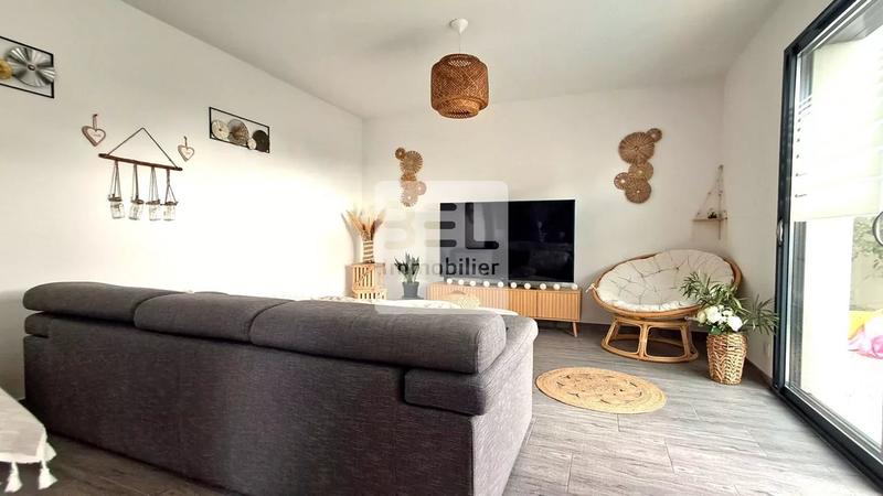 Villa - 90 m² - 4 pièces