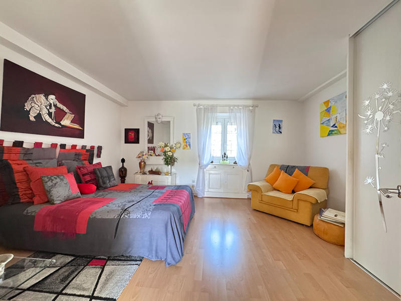 Maison - 166 m² - 7 pièces