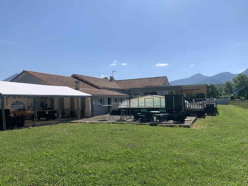 Propriété - 203 m² - 7 pièces