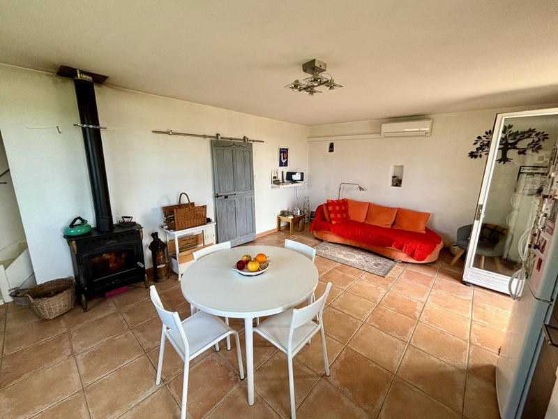 Mas - 260 m² - 17 pièces