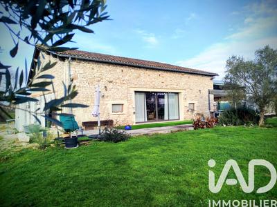 Maison - 339 m² - 5 pièces