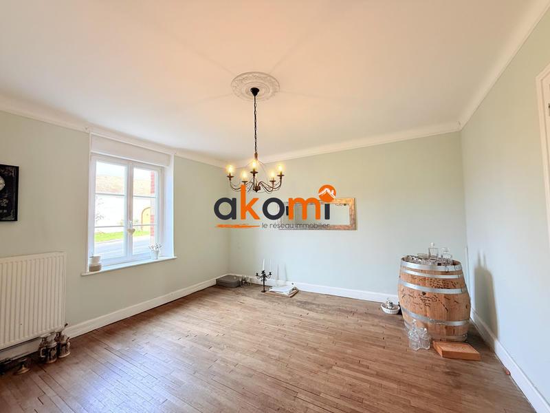 Maison - 230 m² - 7 pièces