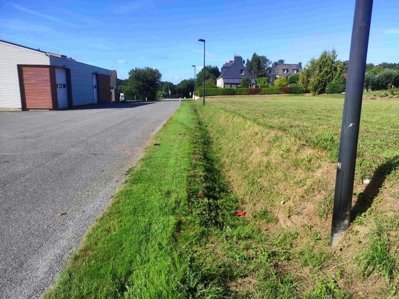 Terrain constructible - 1 827 m²