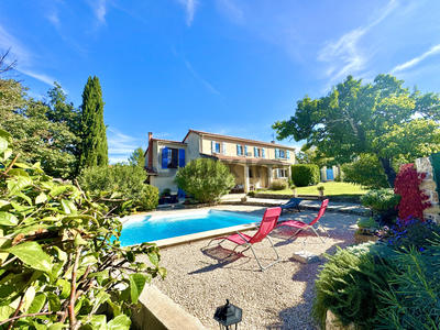 Villa - 130 m² - 6 pièces