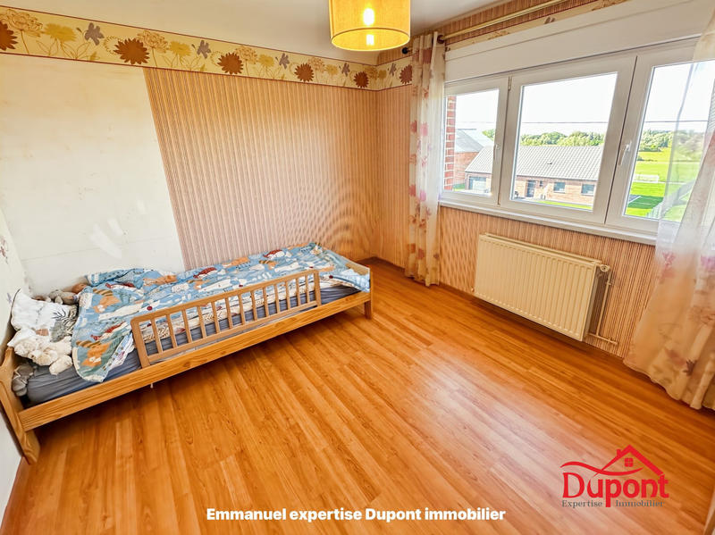 Villa - 180 m² - 8 pièces