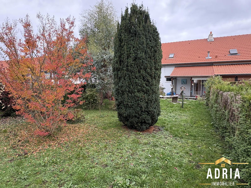 Maison - 93 m² - 4 pièces