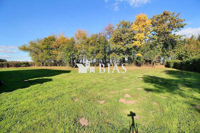 Maison traditionnelle - 187 m² - 7 pièces