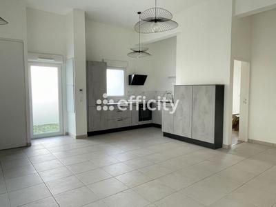 Appartement - 84 m² - 4 pièces