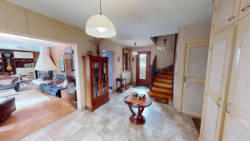 Maison - 167 m² - 5 pièces