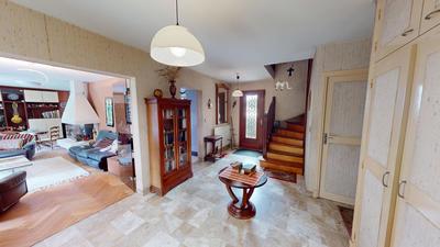 Maison - 167 m² - 5 pièces