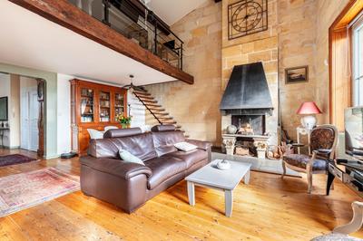 Appartement - 155 m² - 7 pièces