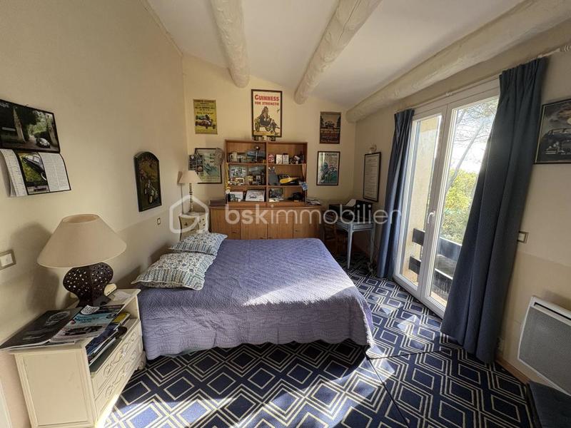 Maison traditionnelle - 170 m² - 5 pièces