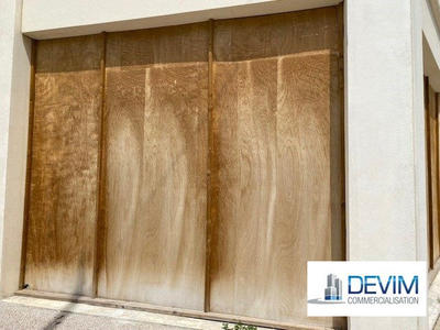 Local commercial - 76 m²