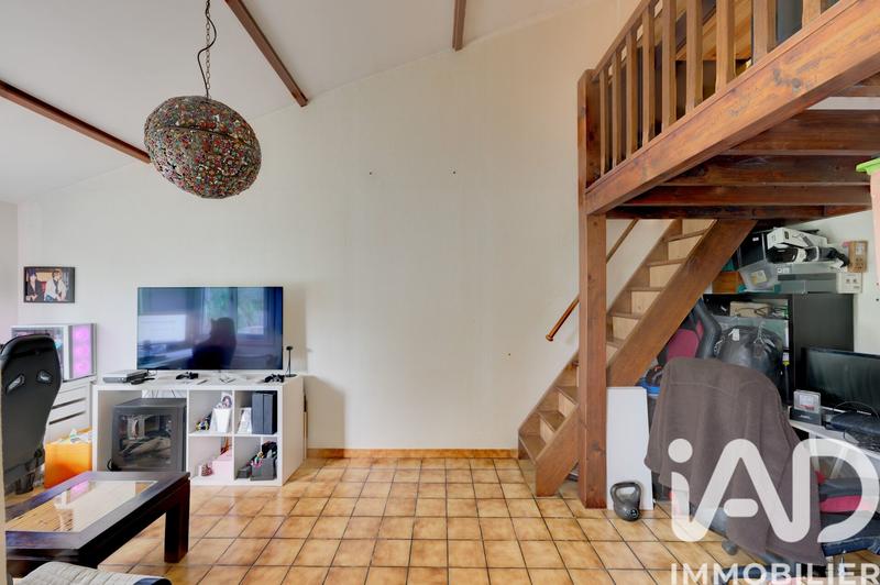 Maison - 121 m² - 5 pièces