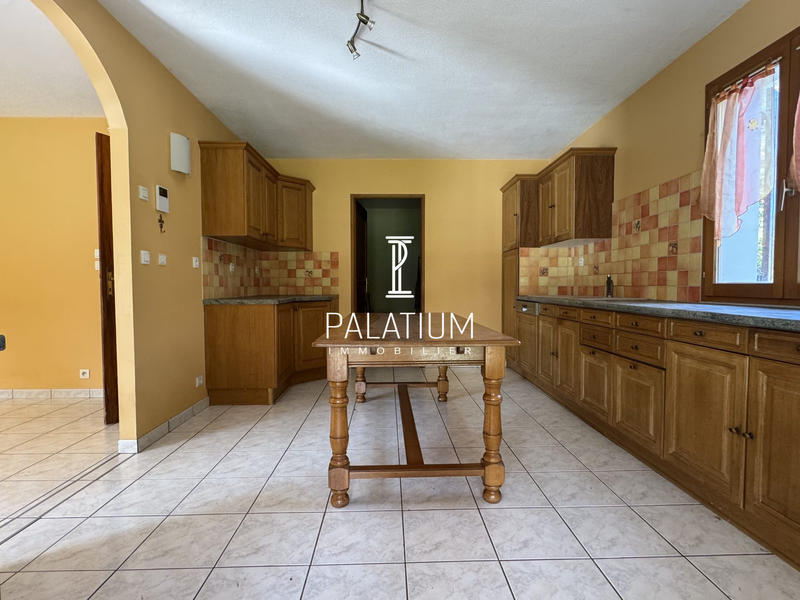 Maison traditionnelle - 129 m² - 6 pièces