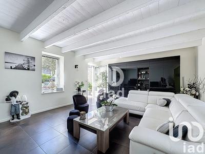 Maison - 179 m² - 4 pièces