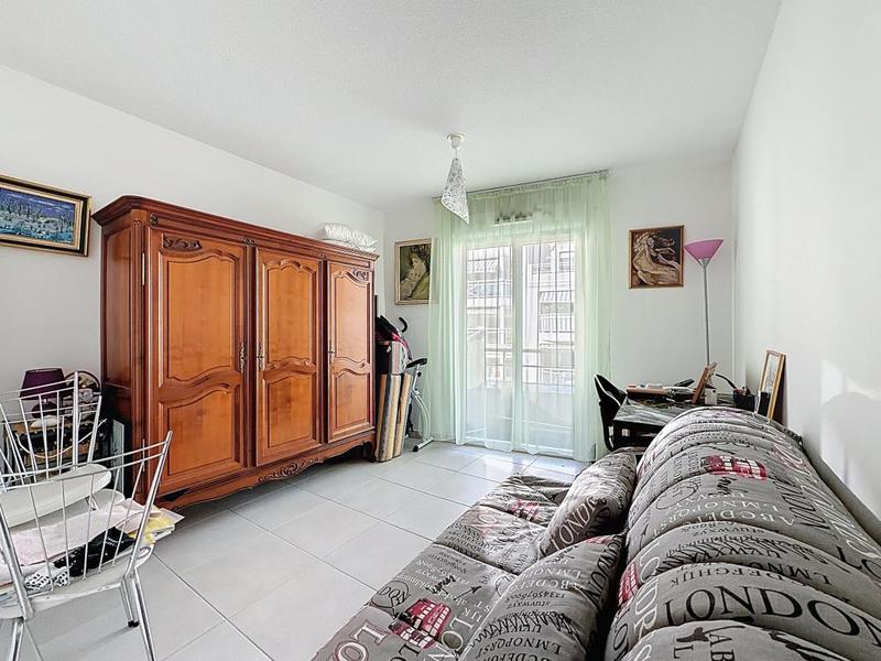 Appartement - 102 m² - 4 pièces