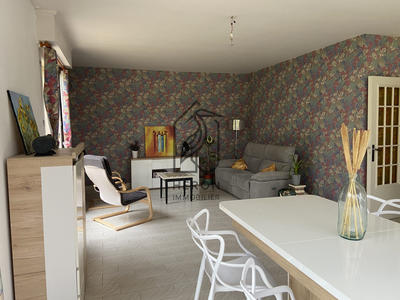 Maison - 197 m² - 6 pièces