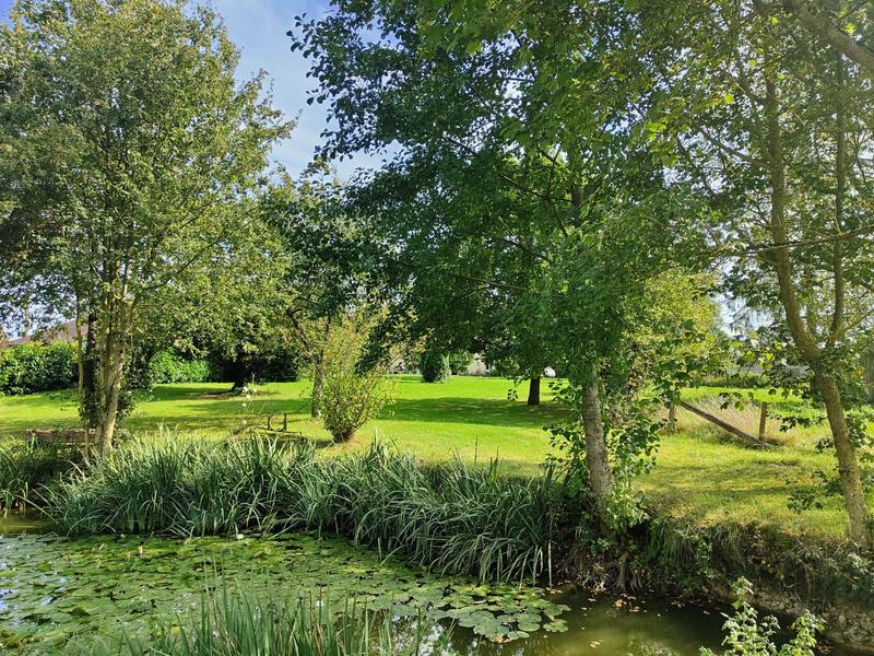 Maison - 371 m² - 17 pièces