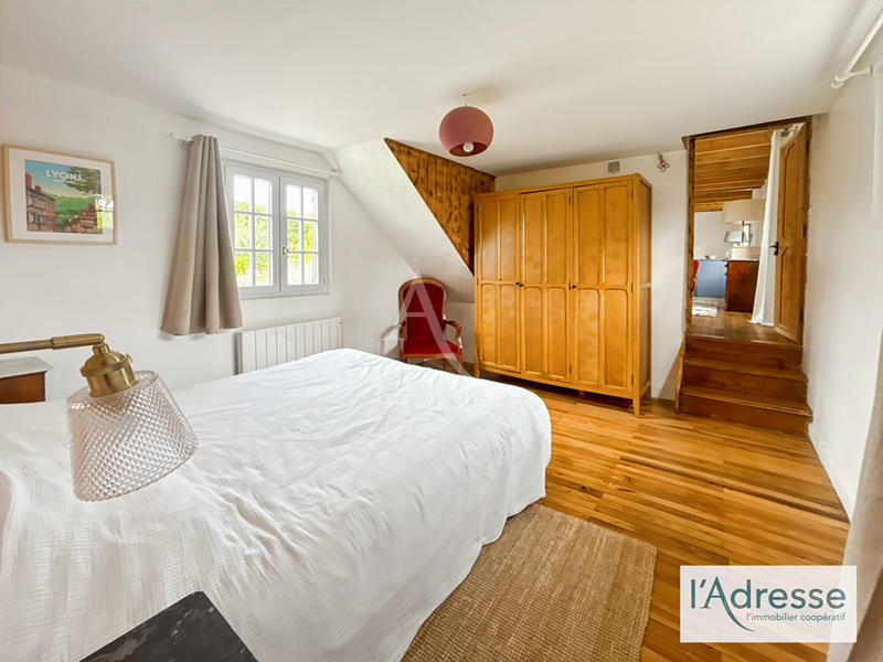 Maison - 90 m² - 6 pièces