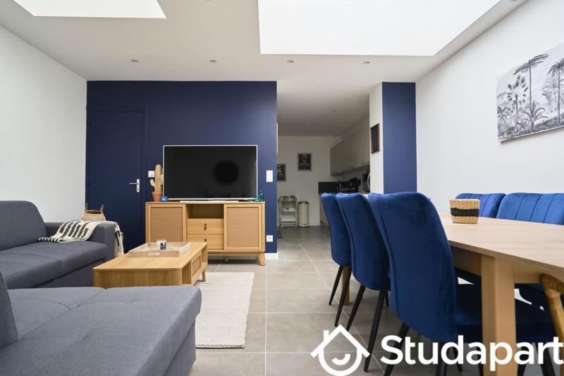 Chambre - 13 m² - 1 pièce