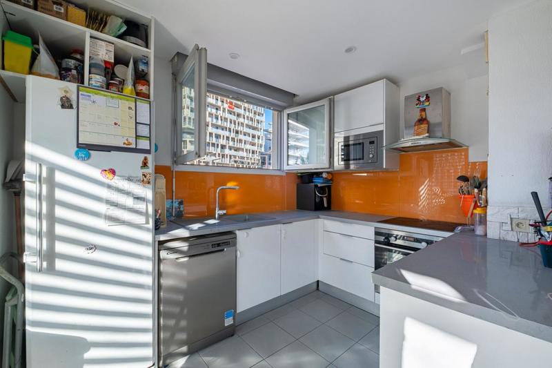 Appartement - 90 m² - 4 pièces