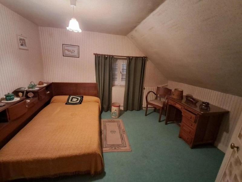 Maison traditionnelle - 98 m² - 4 pièces