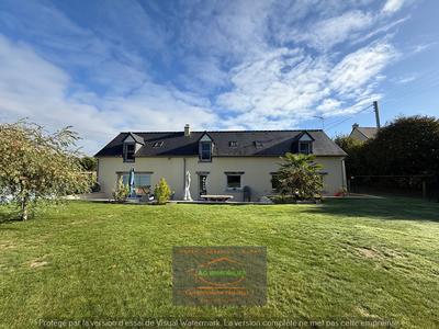 Maison - 143 m² - 6 pièces