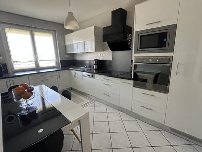 Maison - 139 m² - 6 pièces
