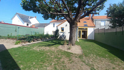 Maison - 188 m² - 9 pièces