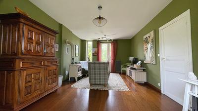 Maison - 102 m² - 6 pièces