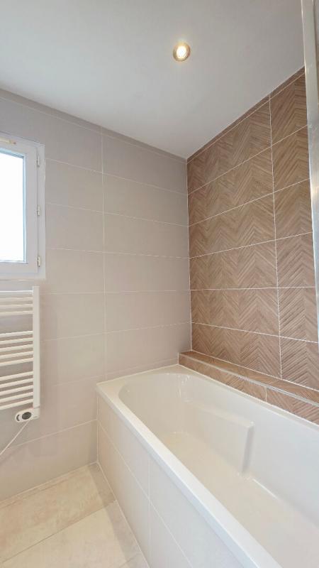 Maison - 83 m² - 5 pièces