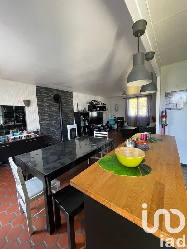 Maison - 93 m² - 5 pièces