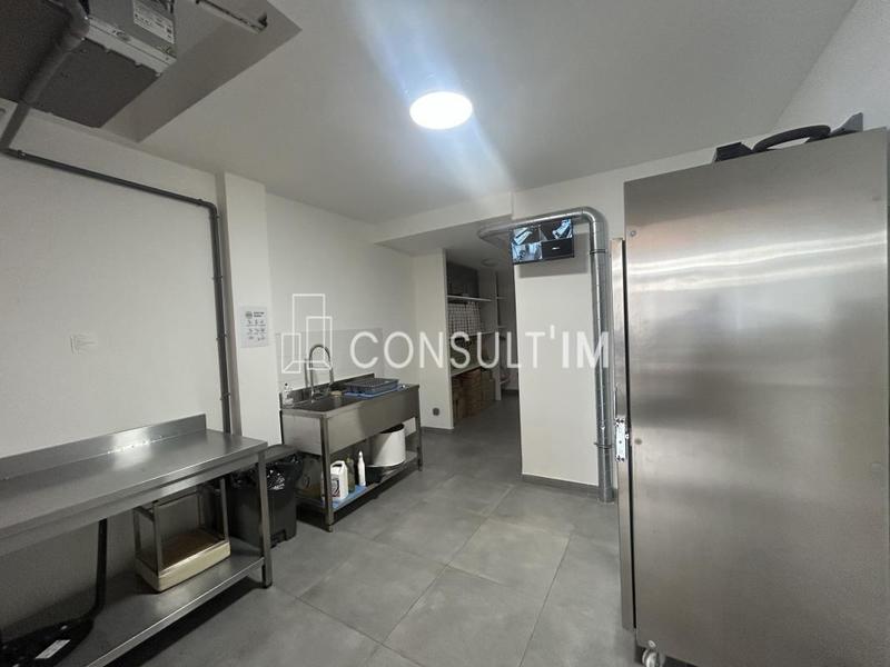 Local commercial - 65 m²