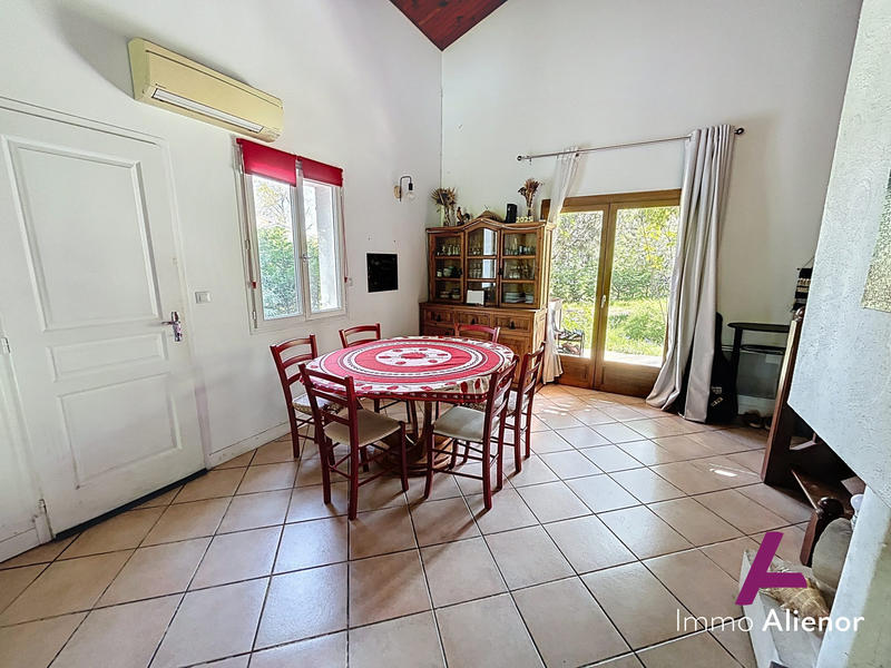 Maison - 130 m² - 4 pièces