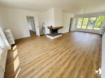 Maison - 137 m² - 6 pièces