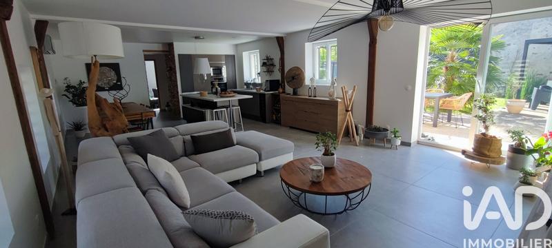 Maison - 140 m² - 5 pièces