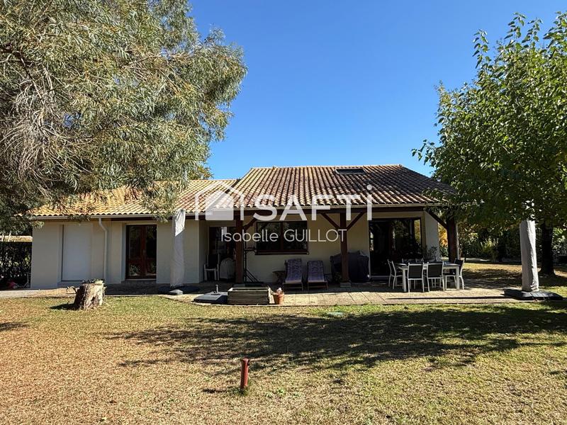 Maison - 155 m² - 6 pièces