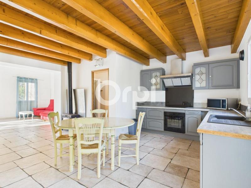 Maison - 336 m² - 11 pièces