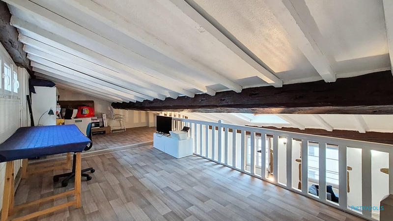 Appartement - 60 m² - 2 pièces