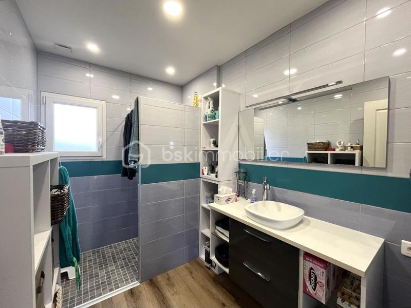 Maison - 114 m² - 4 pièces