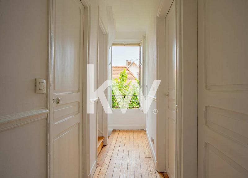 Maison ancienne - 176 m² - 8 pièces