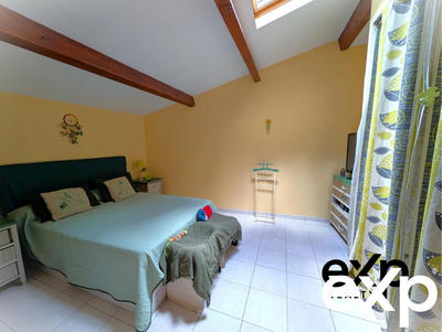 Maison traditionnelle - 80 m² - 4 pièces