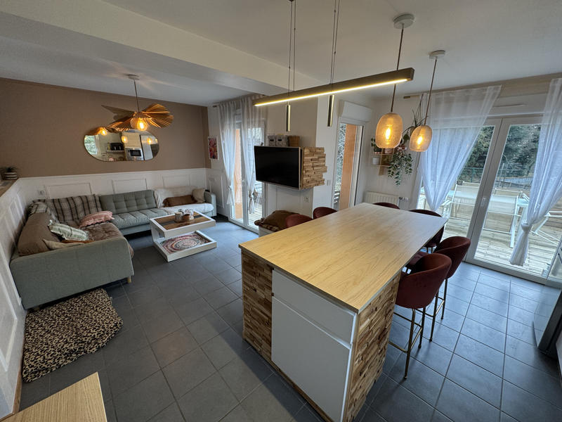 Maison - 86 m² - 4 pièces