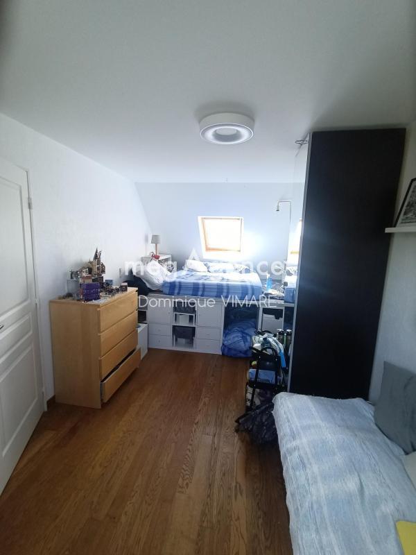 Pavillon - 156 m² - 7 pièces