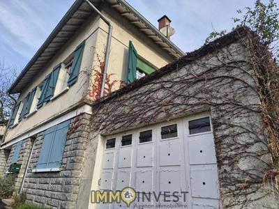 Maison - 190 m² - 9 pièces