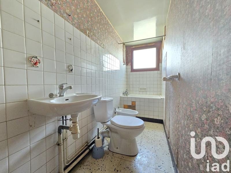 Maison - 96 m² - 4 pièces