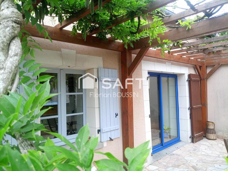 Maison de ville - 180 m² - 8 pièces