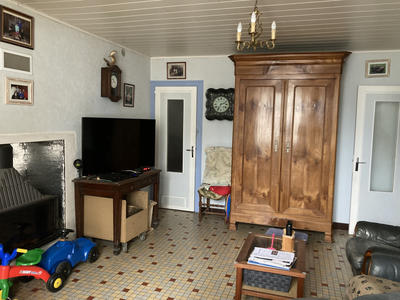 Maison - 180 m² - 7 pièces