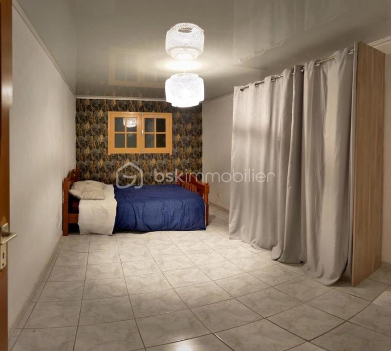 Appartement - 100 m² - 6 pièces